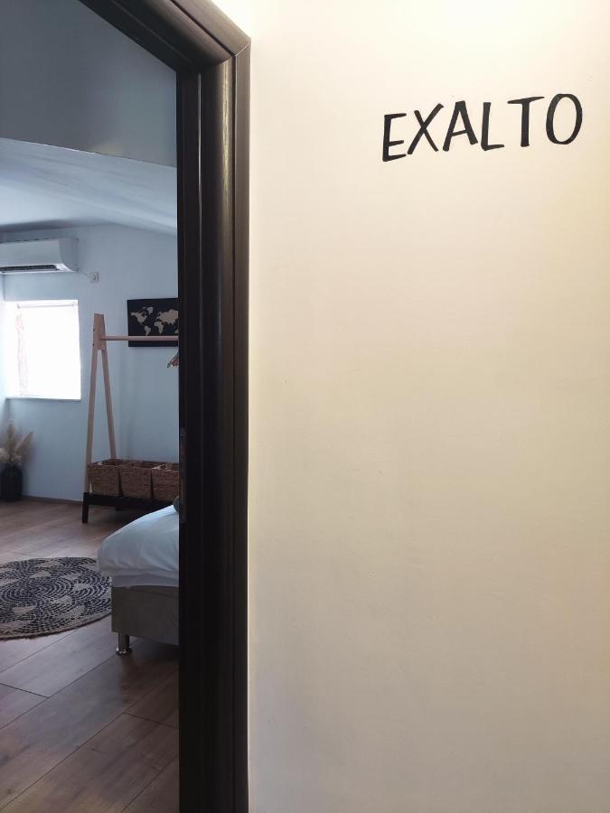 Guest House Exalto Trogir Exteriör bild