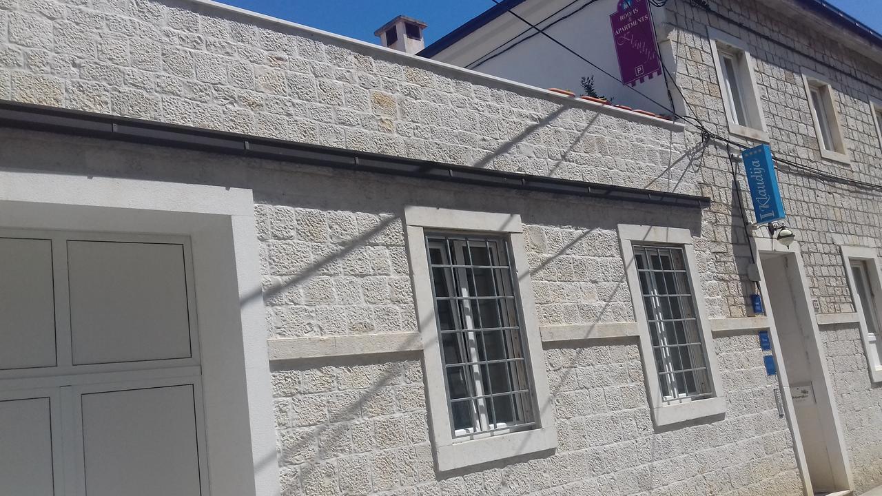 Guest House Exalto Trogir Rum bild